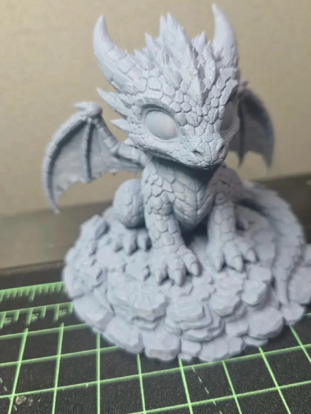 Premium Gray Dragon Reptile Figurine - Unbranded